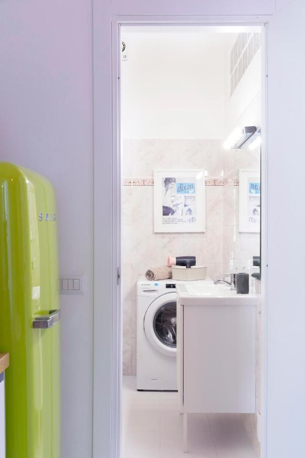 Xenia Apartments - Stylish Colorful Apt- Upbeat & Well-Connected Area Milano Ngoại thất bức ảnh